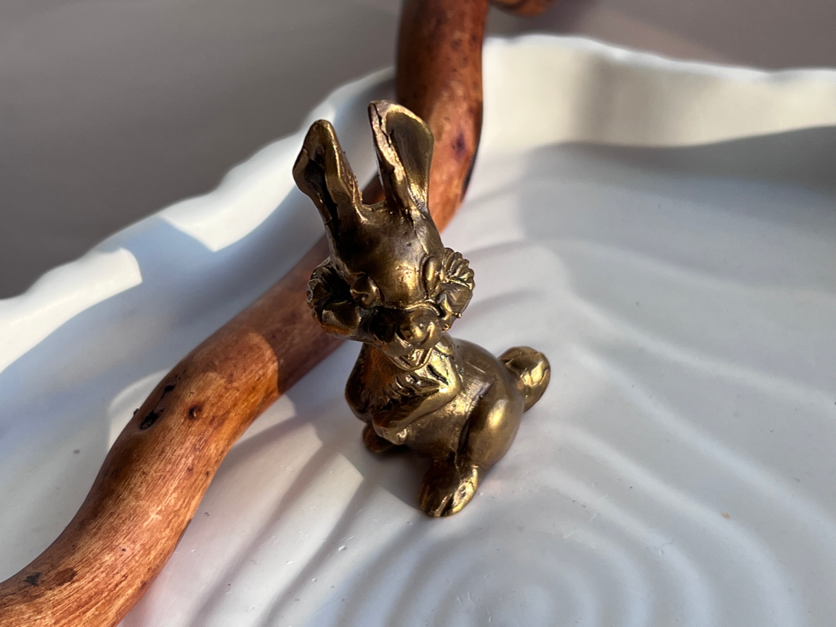 Статуэтка в виде зайца из бронзы  FGB-0073, фото 3