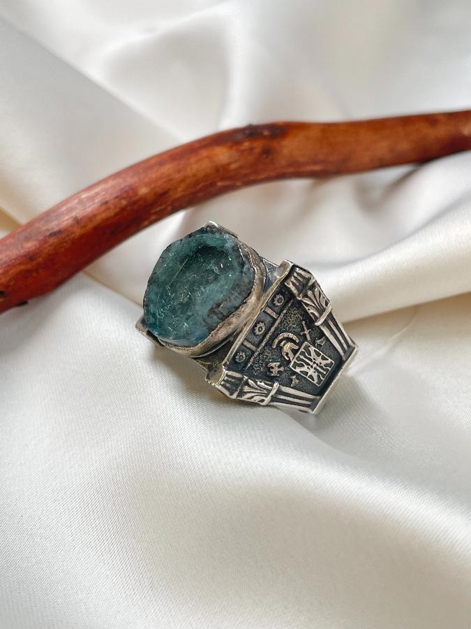 купить Кольцо-печатка из серебра с аквамарином, 20 размер , фото 1