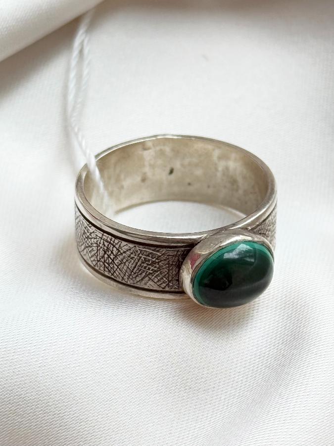 купить Кольцо из серебра с малахитом,20,5 размер , фото 1