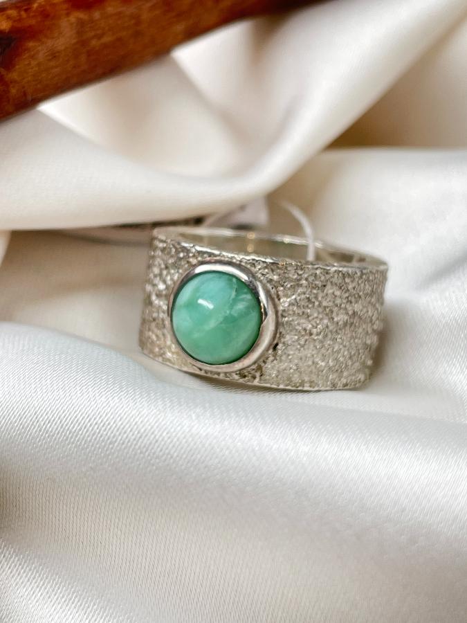купить Кольцо из серебра с хризопразом,17 размер  , фото 1
