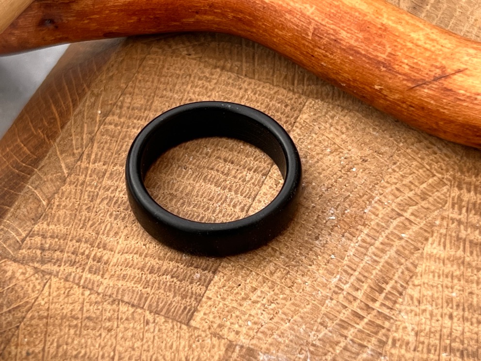Кольцо из цельного гагата, 20,5 размер KL-1035, фото 3