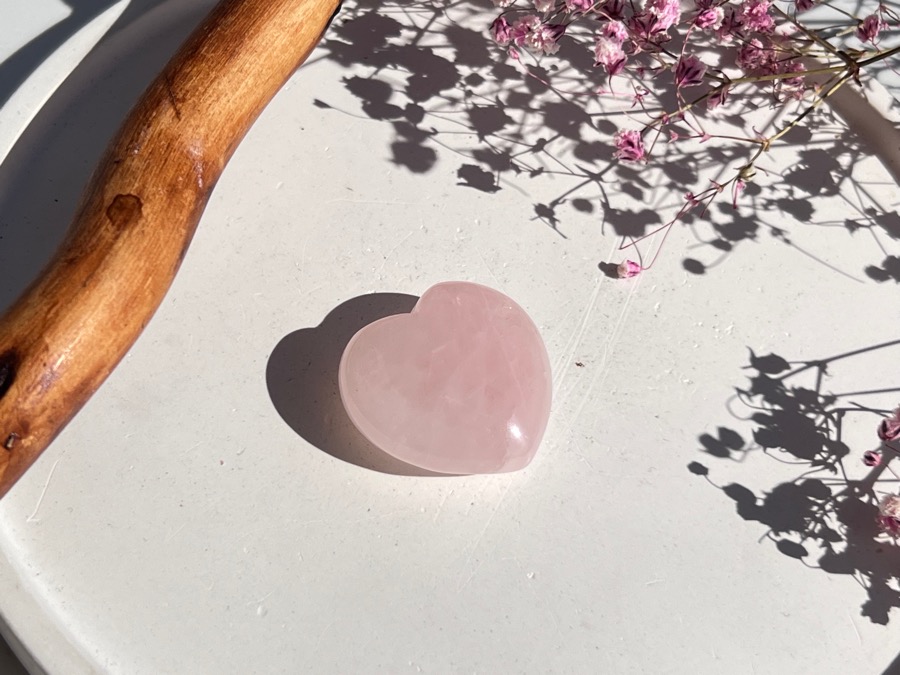 Сердце из розового кварца, 1,4 х 2,9 х 3 см SR-0061, фото 2