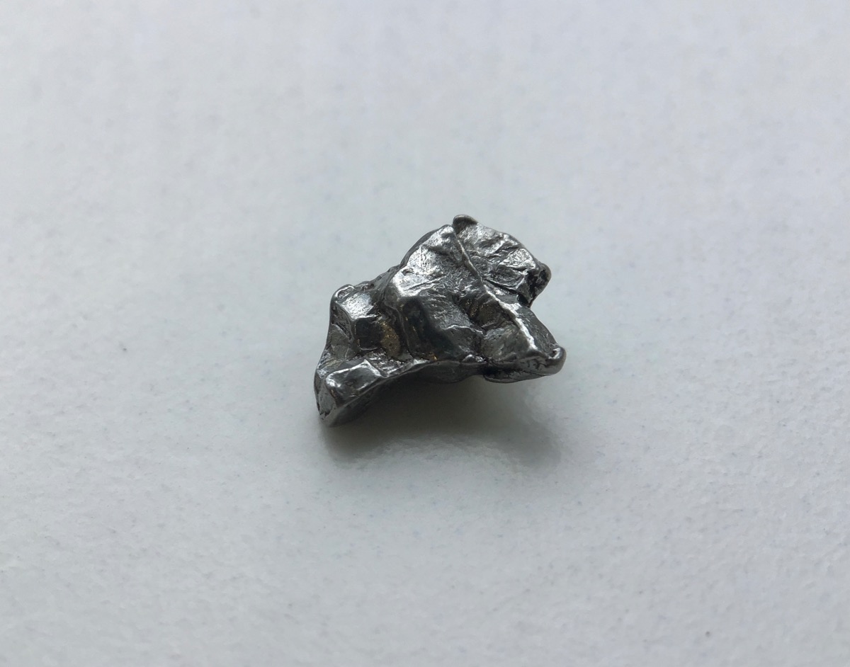 Метеорит Кампо-дель-Сьело 1,1 х 0,8 х 0,4 см MT-0017, фото 2