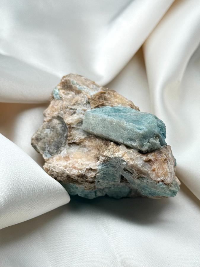 Образец аквамарина,7 х 4,5 х 3 см OBM-1585, фото 1