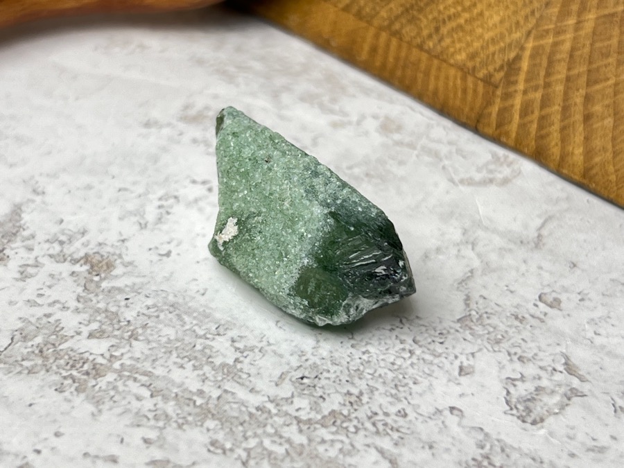 Кварц зелёный, кристалл 1,5 х 1,8 х 3,8 см KR-0038, фото 4