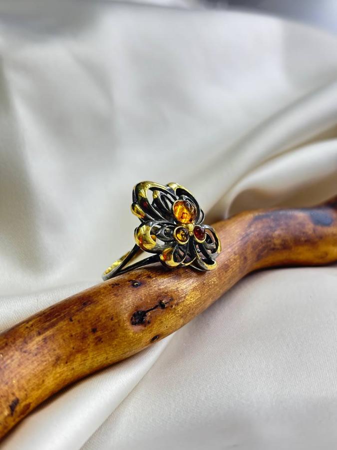 купить Кольцо из серебра с янтарем , фото 1