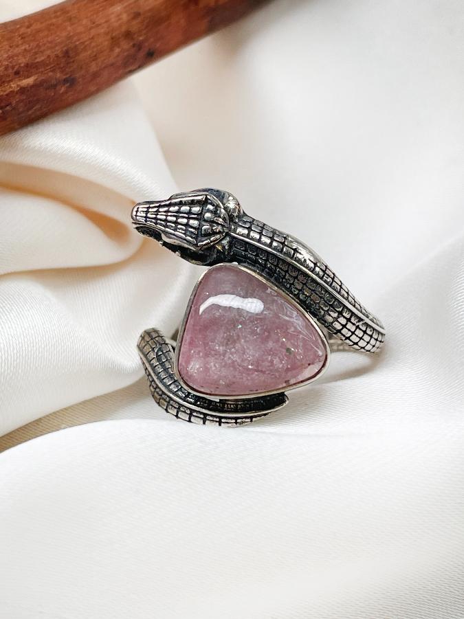 купить Кольцо из серебра с турмалином в форме змеи,15,5 размер , фото 3