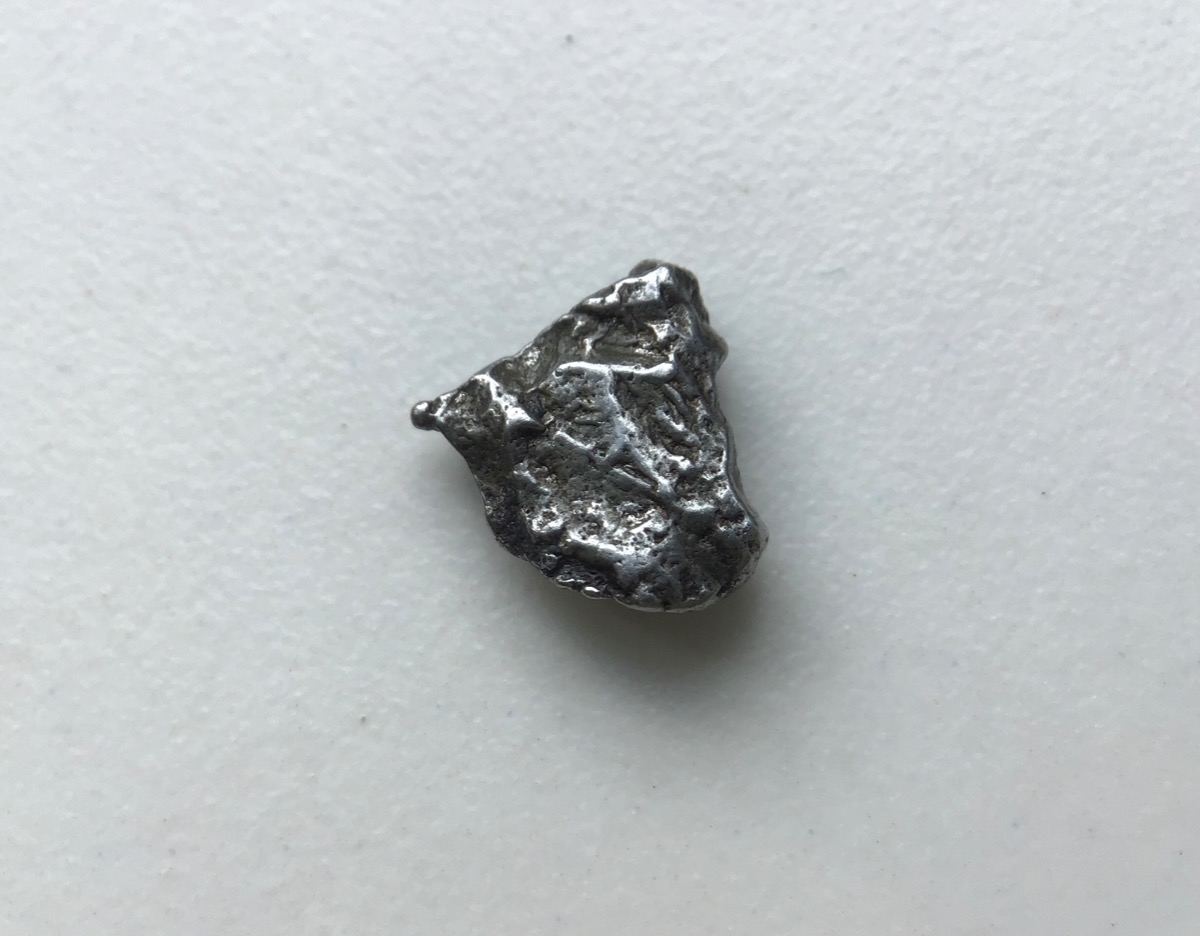 Метеорит Кампо-дель-Сьело 1,0 х 0,7 х 0,3 см MT-0011, фото 2