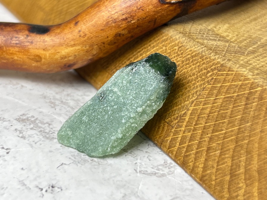 Кварц зелёный, кристалл 1,5 х 1,8 х 3,8 см KR-0038, фото 3