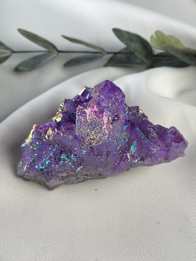 Кварц, друза с напылением титана, 4,5 х 5,5 х 5 DRU-0147, фото 4
