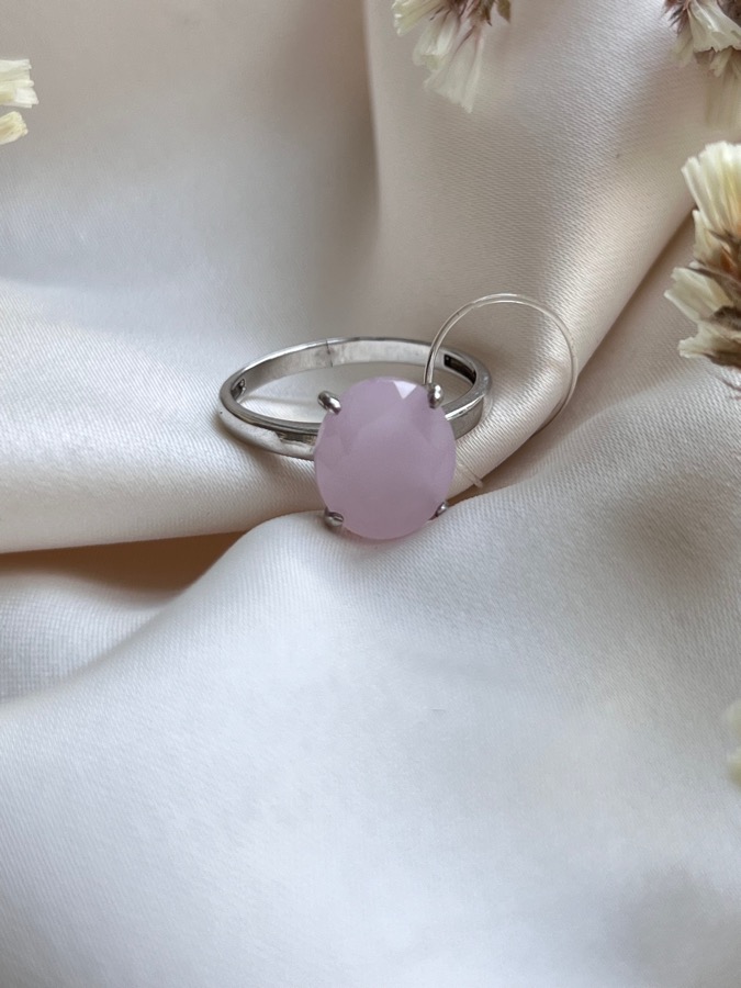 Кольцо из серебра с розовым кварцем в огранке, 18,5 размер 558767, фото 1