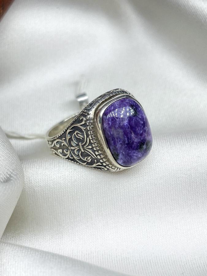 купить Кольцо-печатка из серебра с чароитом,20,5 размер , фото 3