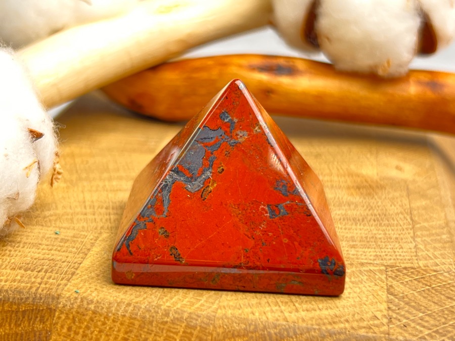 Пирамида из красной яшмы PR-0059, фото 4