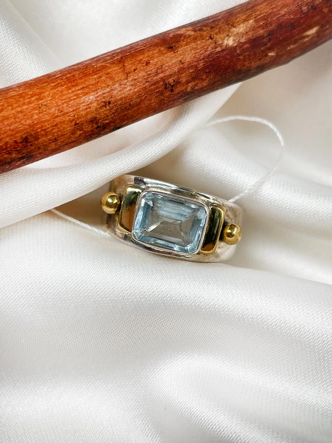 купить Кольцо из серебра с топазом,17 размер  , фото 1