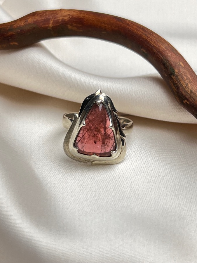 Кольцо из серебра с рубеллитом (розовый турмалин), 17,5 размер U-1532, фото 1