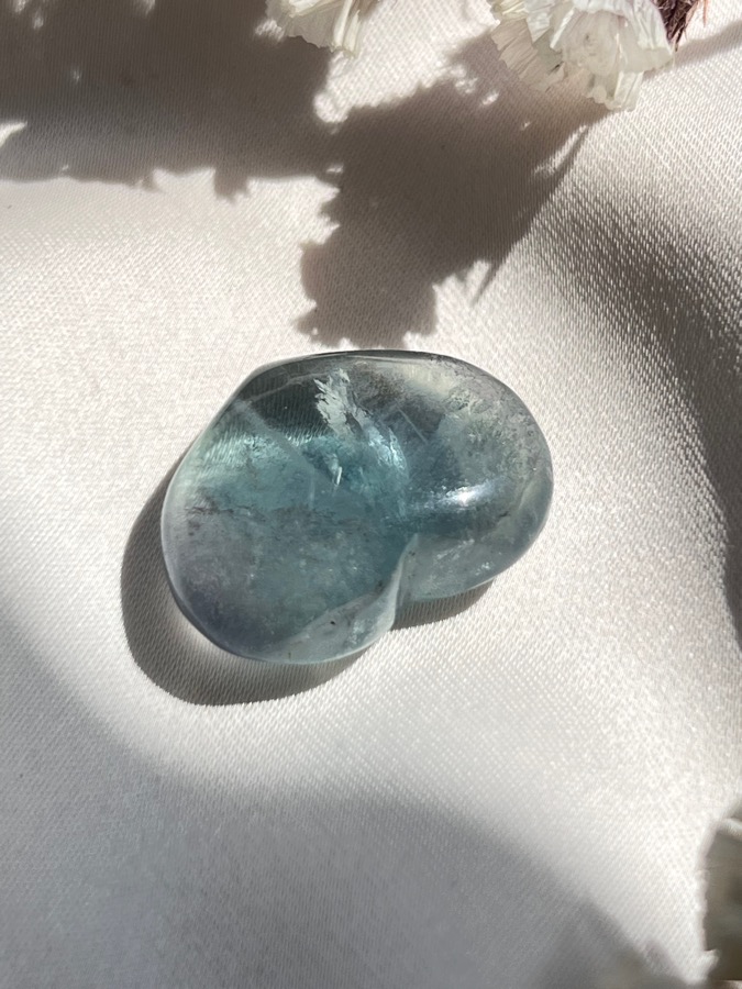 Сердце из флюорита, 1 х 2 х 2,5 см SR-0088, фото 4