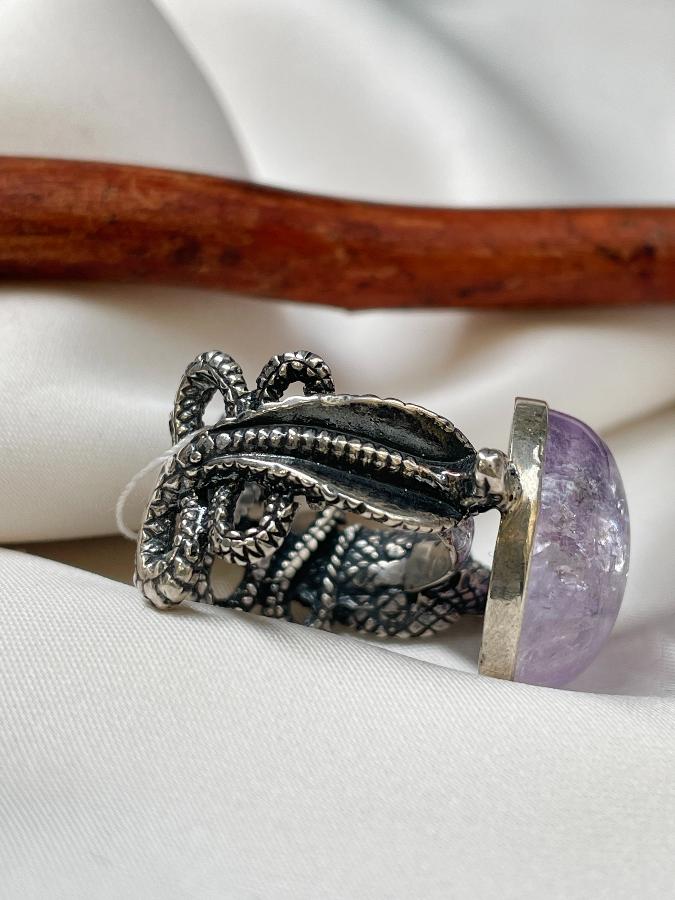 купить Кольцо из серебра с аметистом, 18,5 размер  , фото 3