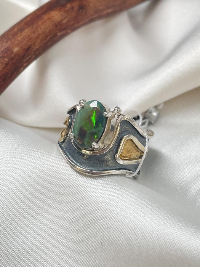 купить Кольцо из серебра с опалом,17 размер  , фото 1