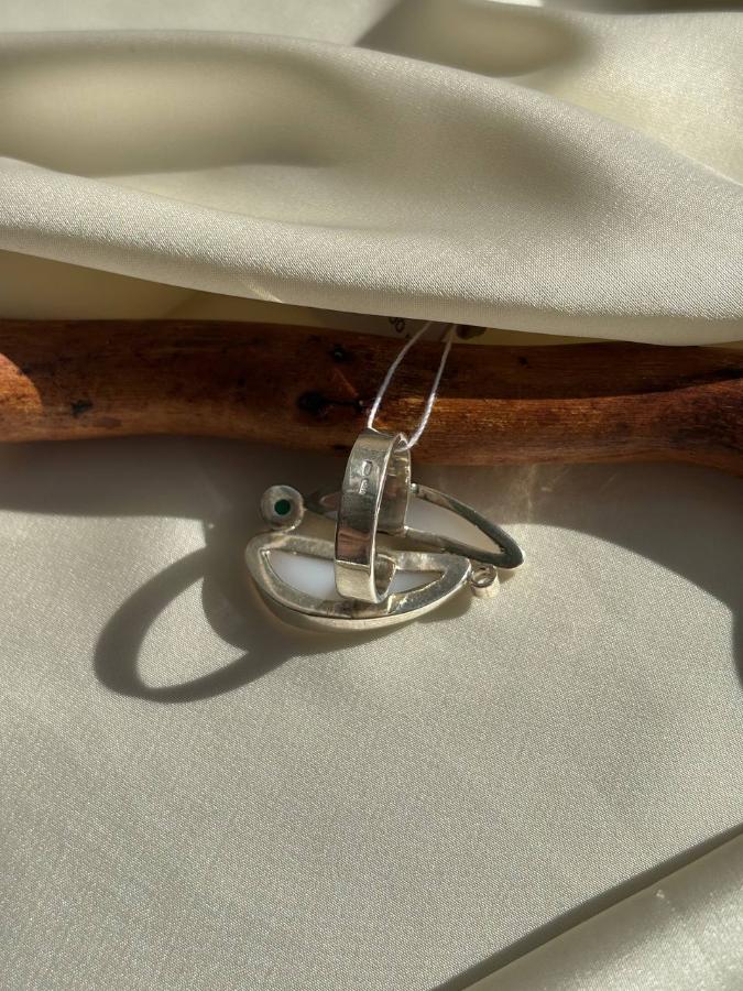 купить Кольцо из серебра с кахолонгом  , фото 4