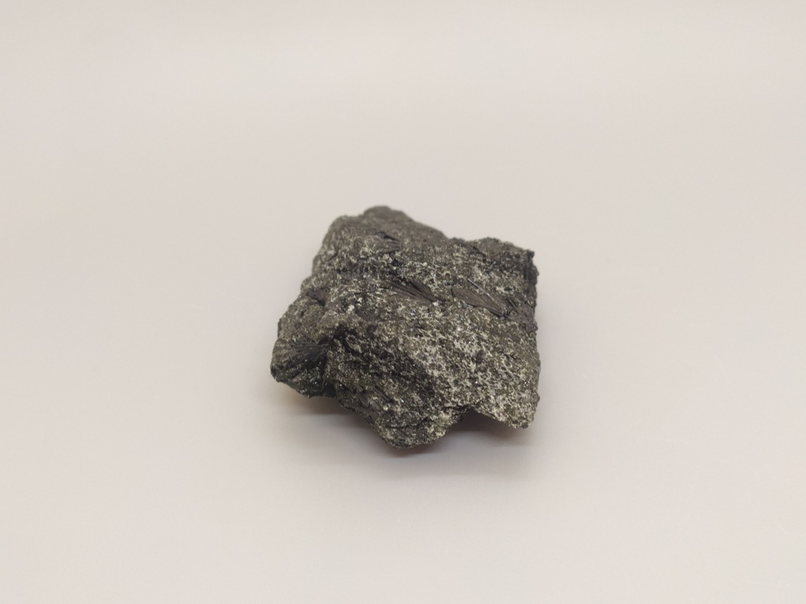 Шерл (турмалин), кристалл 1,9х4,3х7,0 см 2020112, фото 2