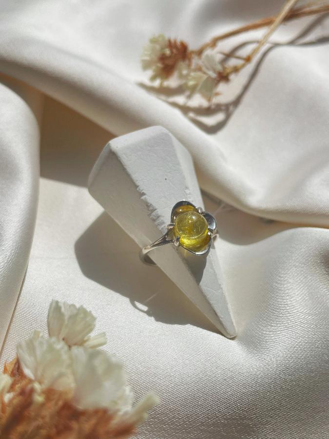 купить Кольцо из серебра с желтым турмалином, 16,5 размер , фото 1