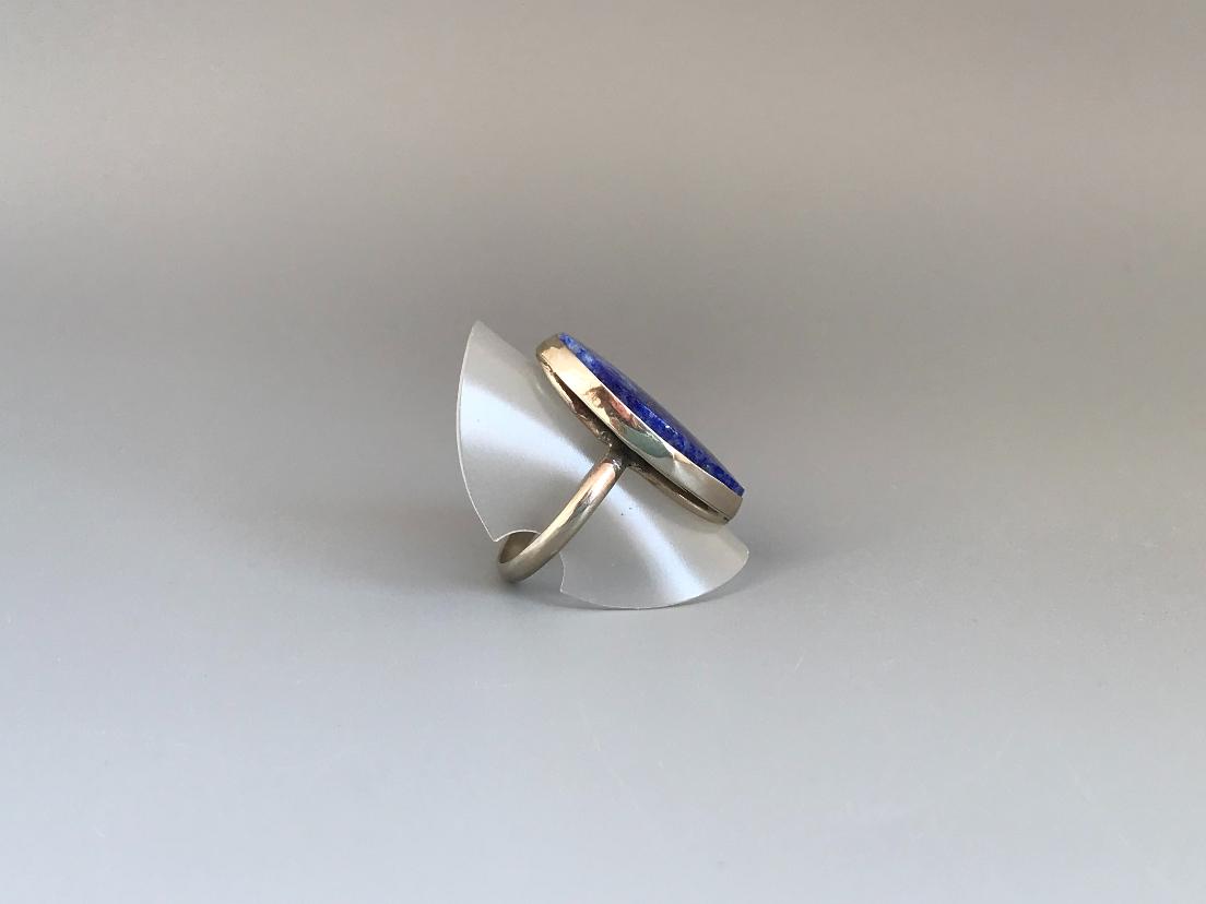 Купить Комплект с лазуритом: серьги и кольцо от магазина В Мире Самоцветов
