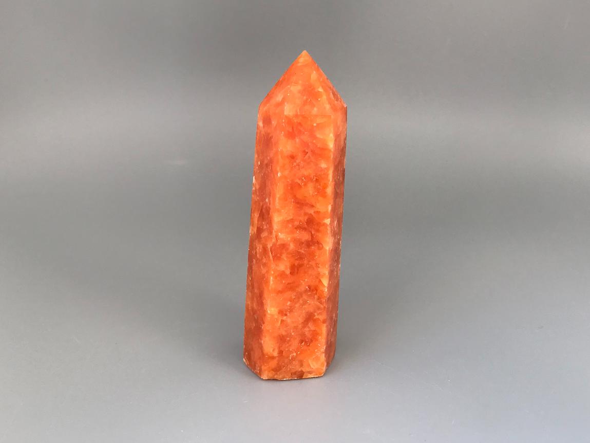 Столбик (обелиск) из солнечного камня (гелиолита) 9,6х2,5х2,7 см ST-0056, фото 1