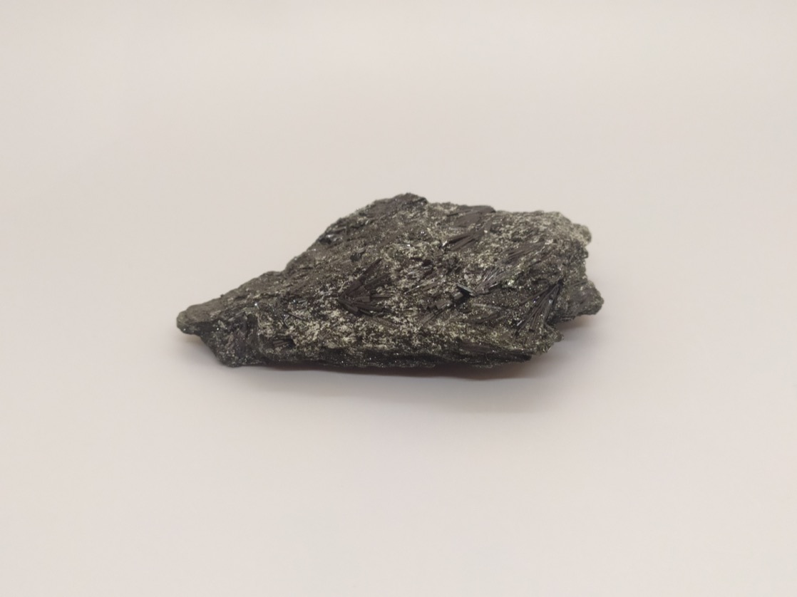 Шерл (турмалин), кристалл 1,9х4,3х7,0 см 2020112, фото 3