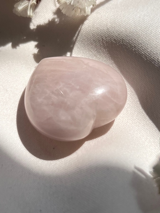 Сердце из розового кварца, 1,4 х 3 х 3,1 см SR-0086, фото 4