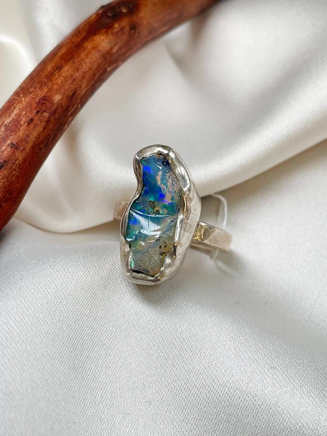 купить Кольцо из серебра с благородным опалом,16 размер  , фото 1