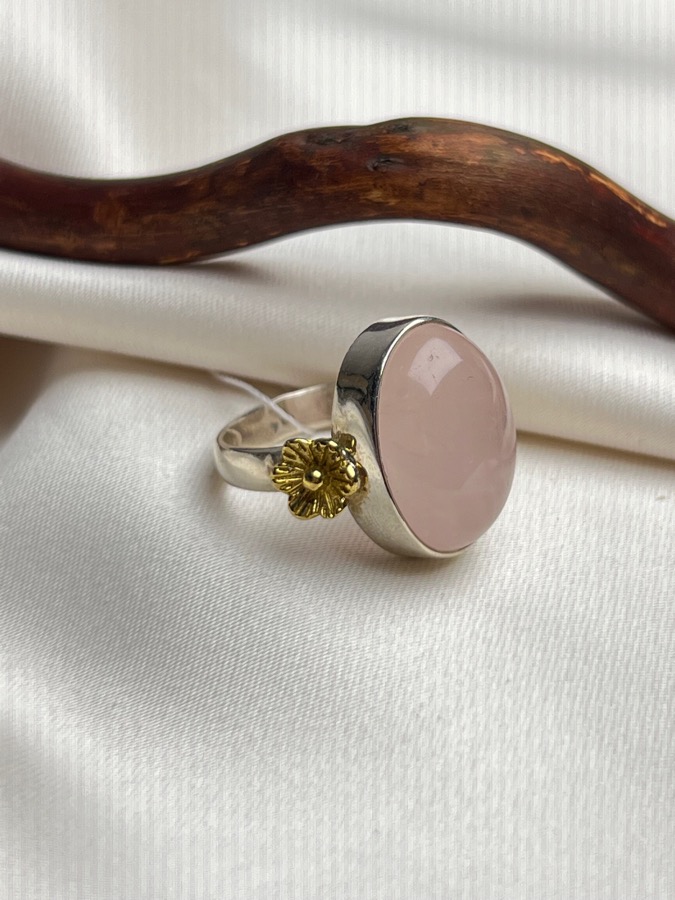 Кольцо из серебра с цветочками с розовым кварцем, 17 размер U-1392, фото 3