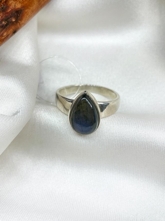 купить Кольцо из серебра с лабрадором, 17 размер  , фото 4