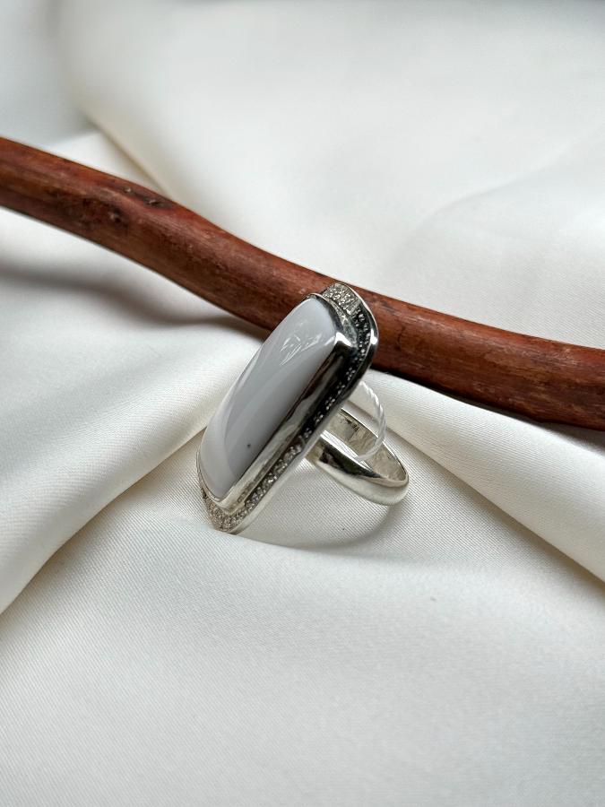 купить Кольцо из серебра с кахолонгом, 16,5 размер , фото 2