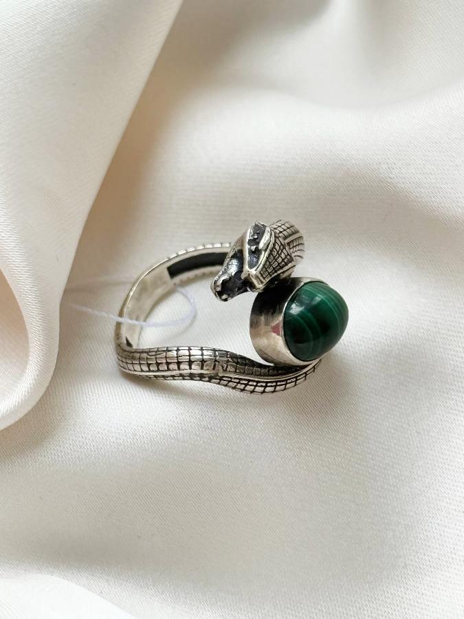 Кольцо из серебра с малахитом,19 размер  U-3830, фото 3