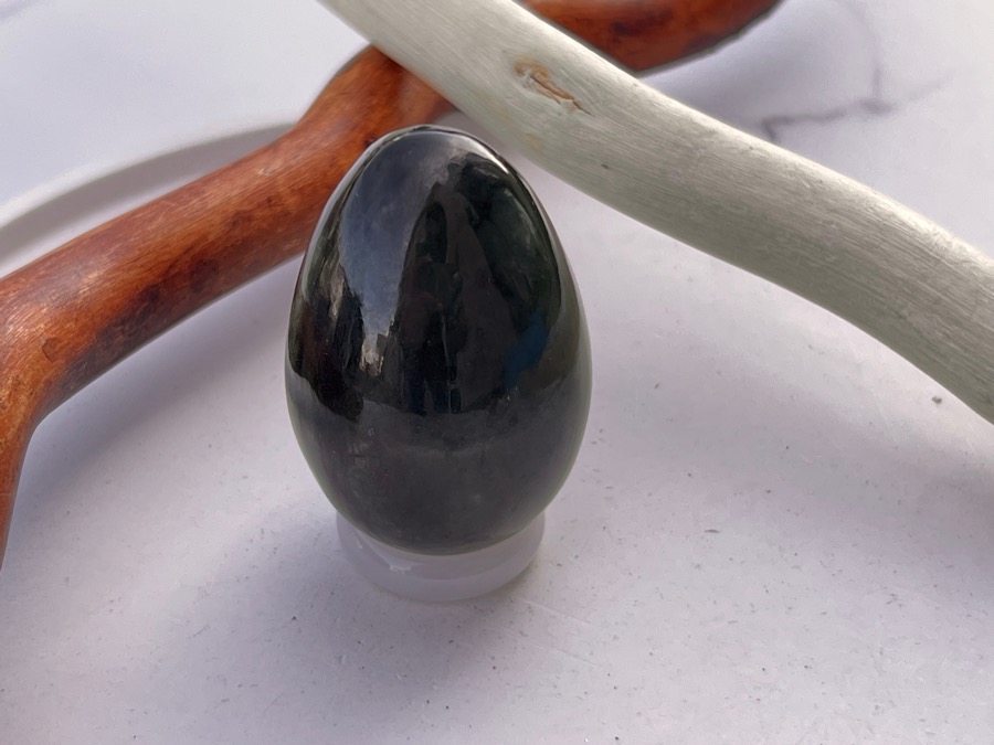 Яйцо из нефрита, 4,2 х 5,8 см JA-0084, фото 3