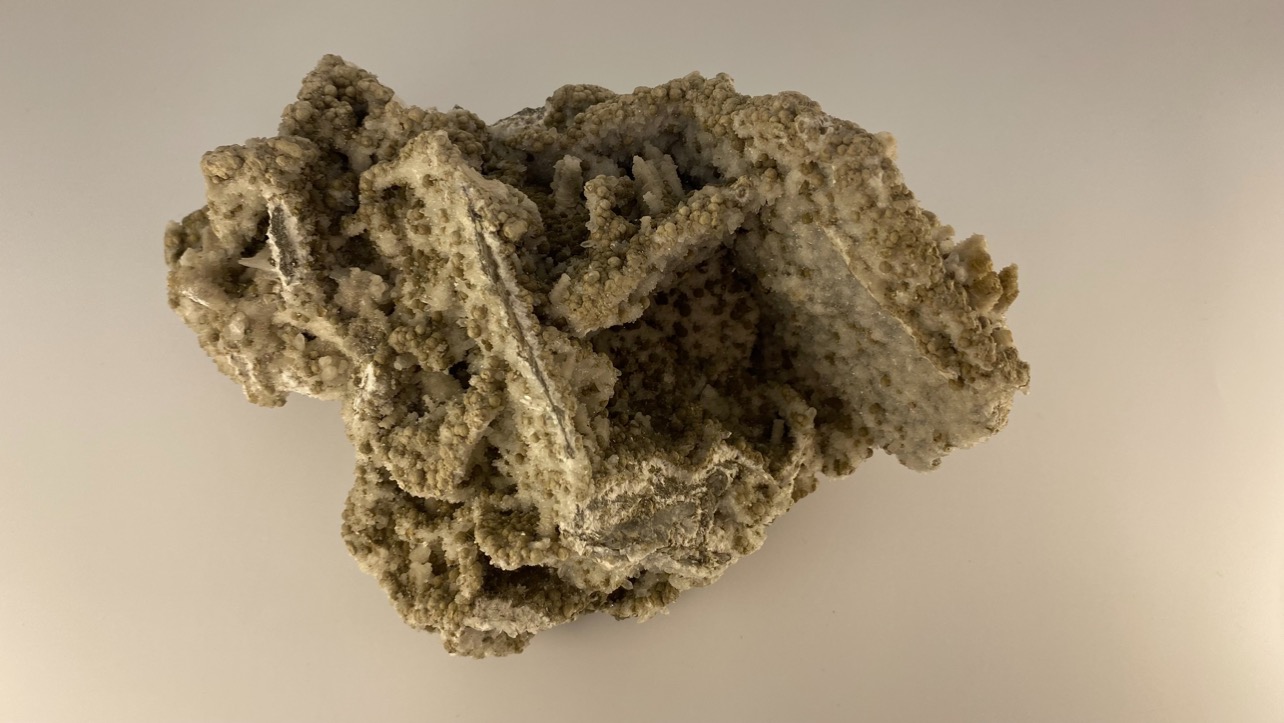 Кальцит, кварц,геленит, сфалерит 17х11х10,3 см OBM-0121, фото 2