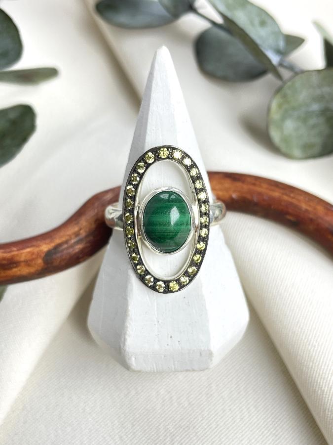 купить Кольцо из серебра с малахитом, 17,0 размер  , фото 1
