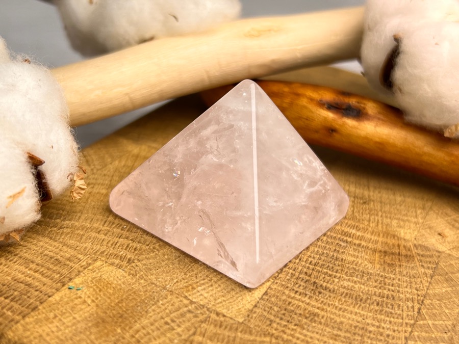 Пирамида из розового кварца PR-0055, фото 1