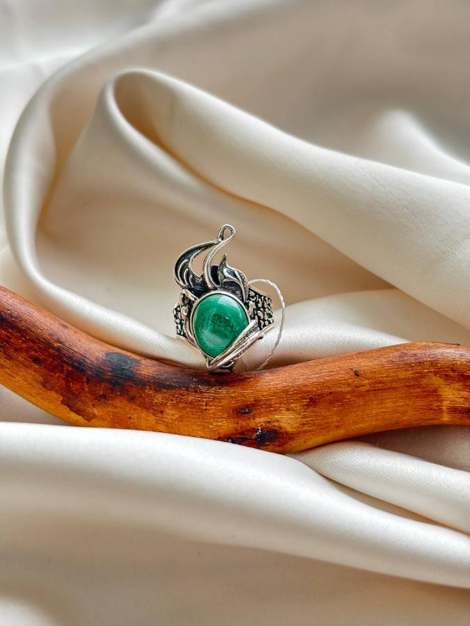 купить Кольцо из серебра с малахитом  , фото 2