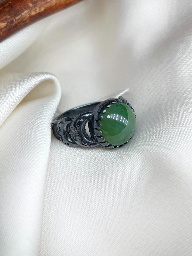 Кольцо из серебра с нефритом, 19 размер  K-208, фото 3