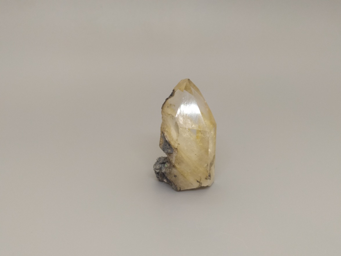 Горный хрусталь, кристалл 4,9х1,9х2,7 см 2020030, фото 2