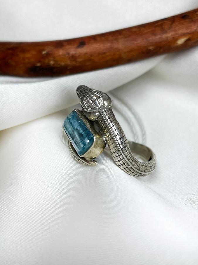 Кольцо из серебра с аквамарином в форме змеи,17,5 размер U-3774, фото 2