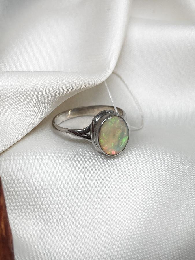 купить Кольцо из серебра с опалом, 17,5 размер  , фото 2