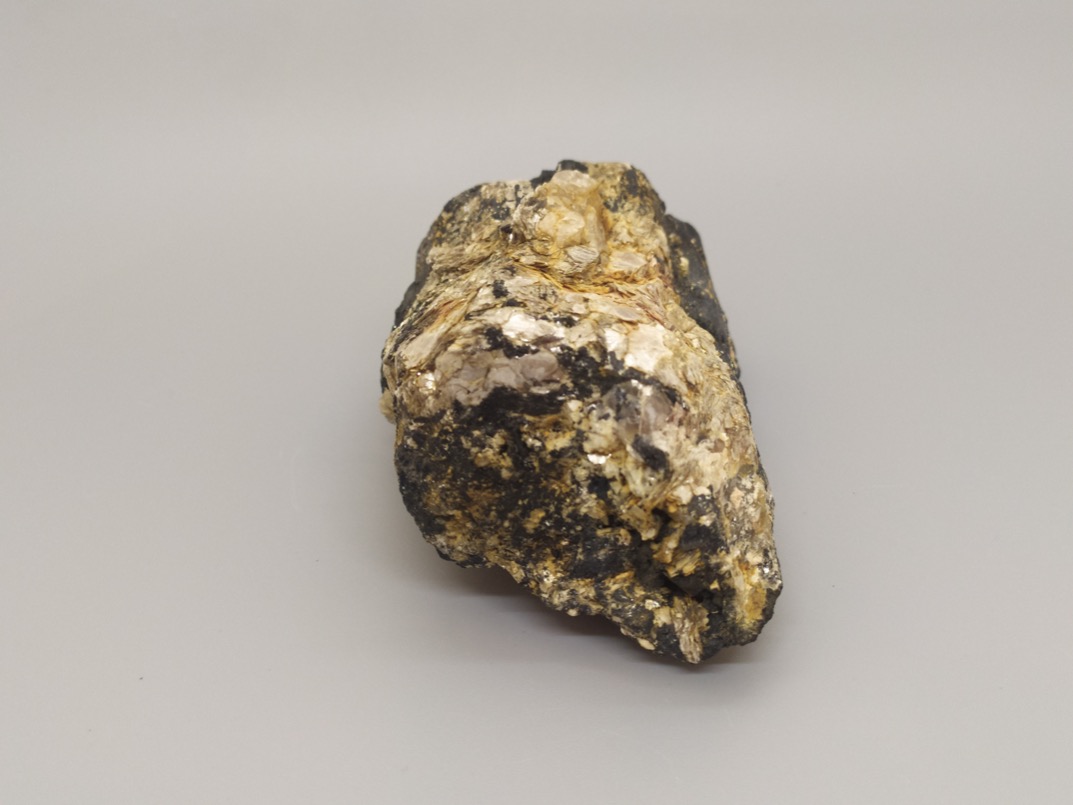 Шерл (турмалин), кристалл 4,2х5,4х9,1 см 2020111, фото 4
