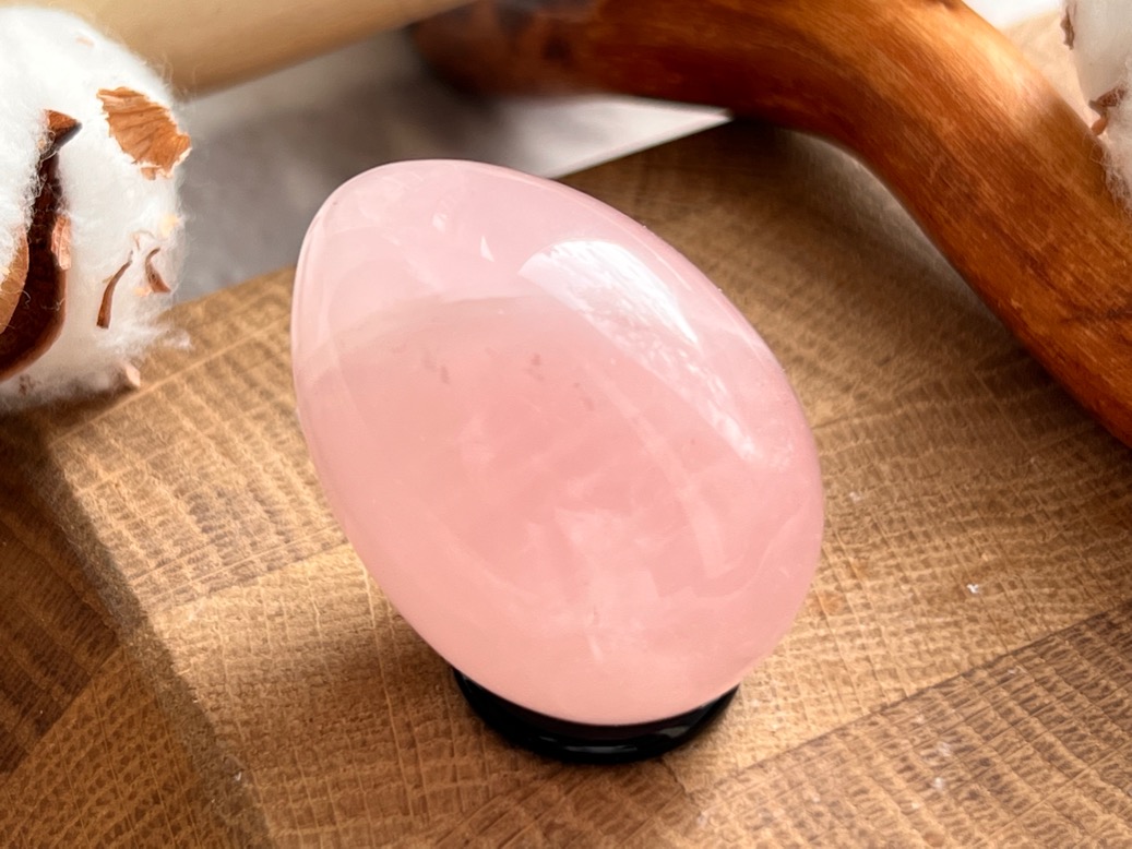 Яйцо из розового кварца 2,9 х 4 см JA-0064, фото 4