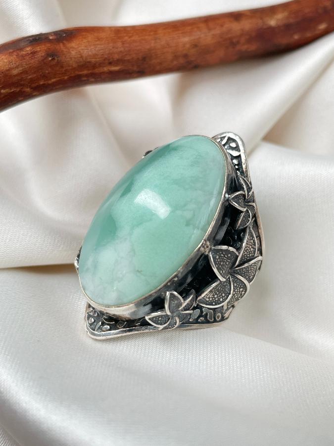 купить Кольцо из серебра с хризопразом,18,5 размер  , фото 2
