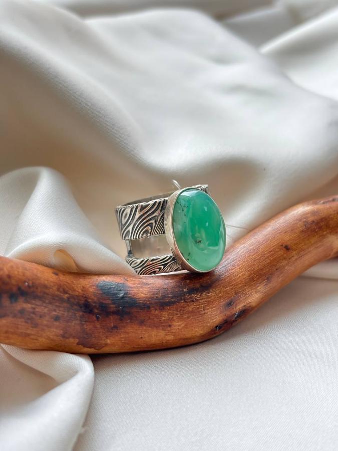 купить Кольцо из серебра с хризопразом  , фото 1