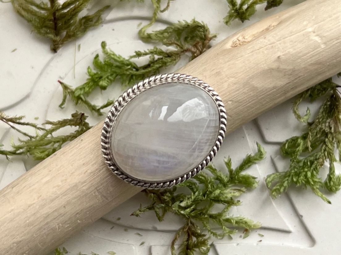 Купить Кольцо с лунным камнем, 16,5 размер от магазина В Мире Самоцветов