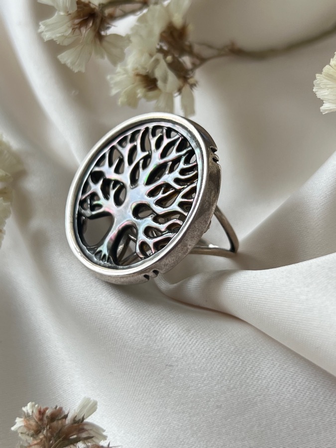 Кольцо из серебра в форме Дерева Жизни с перламутром, 18,5 размер 13565B, фото 1