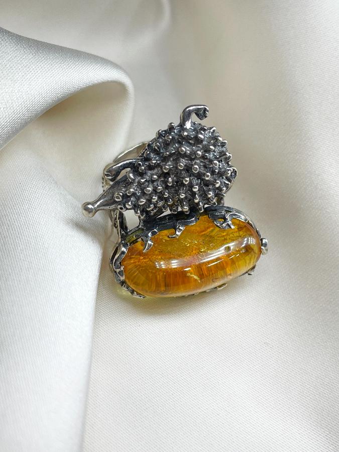 купить Кольцо из серебра с янтарем,18,5 размер  , фото 2